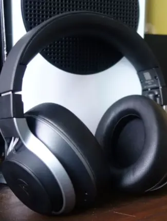 Grab 42% Off This Must-Have Turtle Beach Gaming Headset Today 36