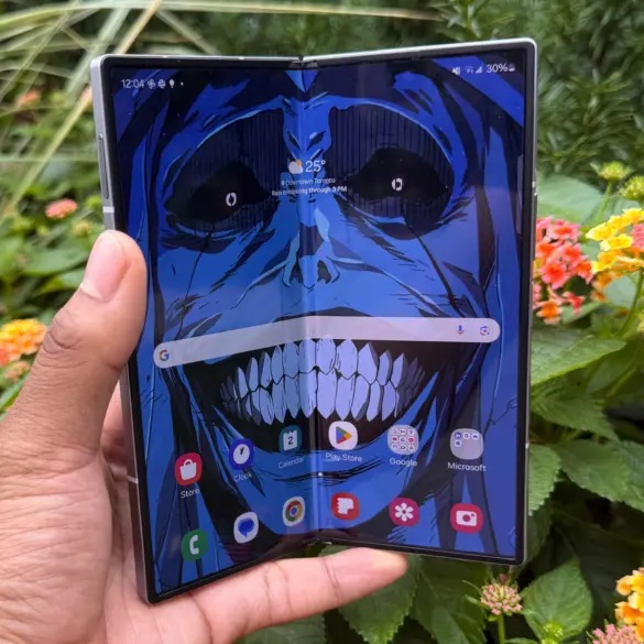 Samsung's Next Z Fold Promises Ultra Cameras and a Pricey Surprise 31